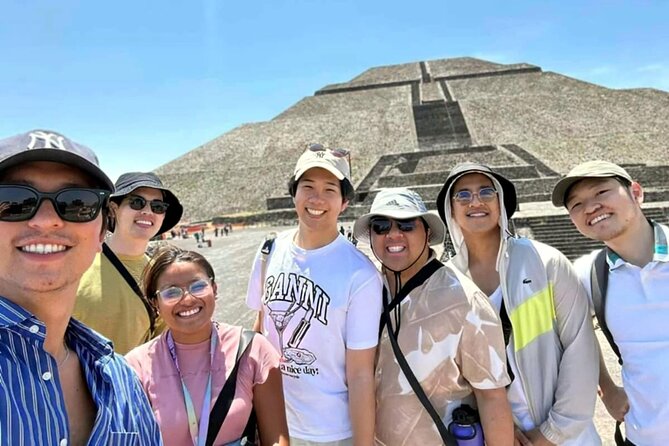 Private & Tailor Made Tour to Teotihuacan Pyramids! - Quetzalpapálotl Palace and the first clues