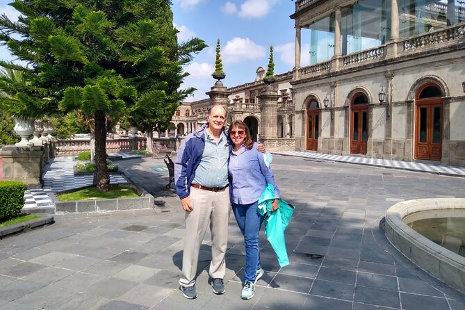 Private Tour Historic Center and Castle of Chapultepec - The National Palace in 35 Minutes