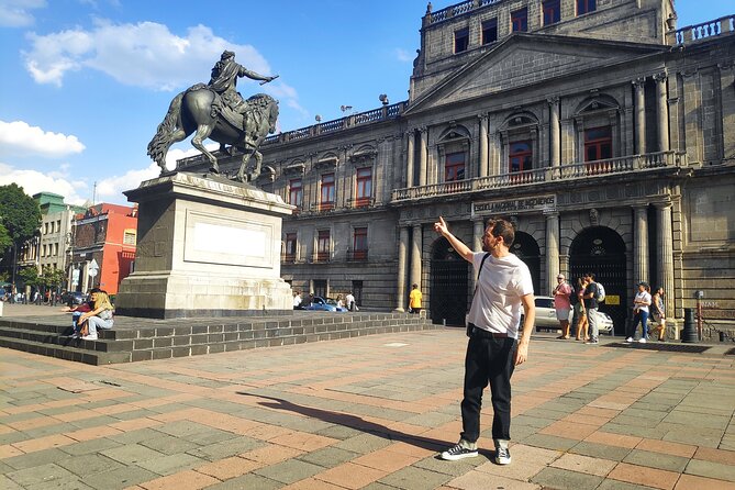 Private Tour in Mexico City with an Award Winning Author - Why Francisco’s approach feels different