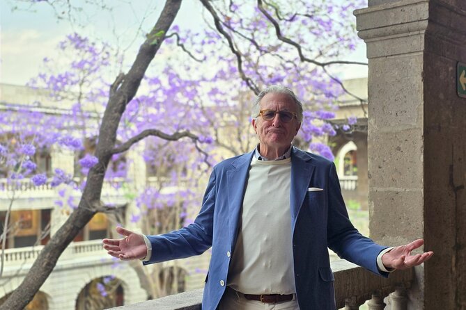 Private Tour in Mexico City with an Award Winning Author - Santo Domingo Square and everyday Centro life