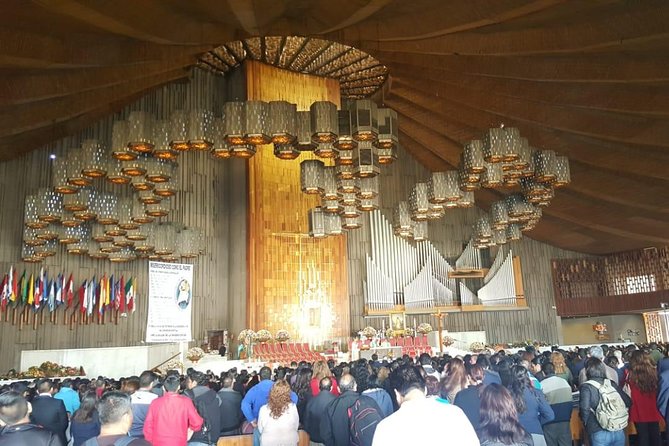 Private Tour of Pyramids of Teotihuacán and Basilica of Guadalupe - Private transport and the pickup question