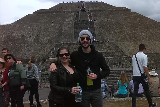 Private Tour: Pyramids of Teotihuacan and Piramides of Atlantes de Tula - Lunch between two major ruins