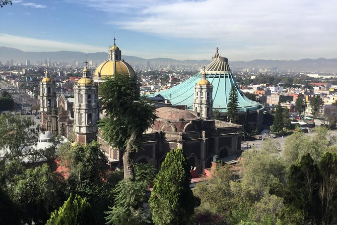 Private Tour Teotihuacan Pyramids & Basilica of Guadalupe - Teotihuacan for two hours: the main event