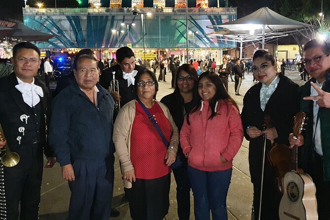 Private Tour to Garibaldi Square - Who Will Enjoy This Evening Most