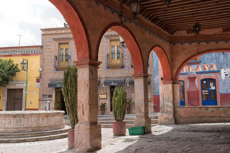 Private tour to Peña de Bernal & Freixenet Winery from CDMX - Bernal’s streets, shops, and possible waiting time