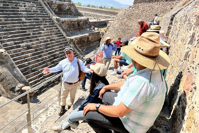 Private Tour to Teotihuacan with Architect from CDMX - The Moon Pyramid and Quetzalpapalotl Palace