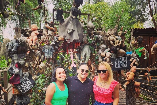 Private tour to the spooky Island of the Dolls in Xochimilco - Why the Island of the Dolls feels so different