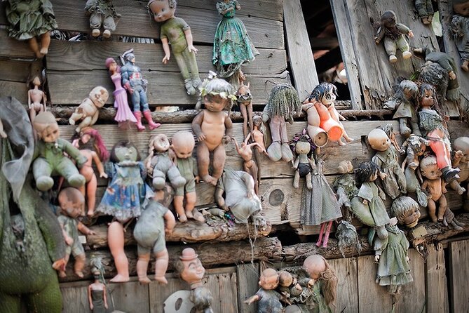 Private tour to the spooky Island of the Dolls in Xochimilco - Who will enjoy this unusual Mexico City outing