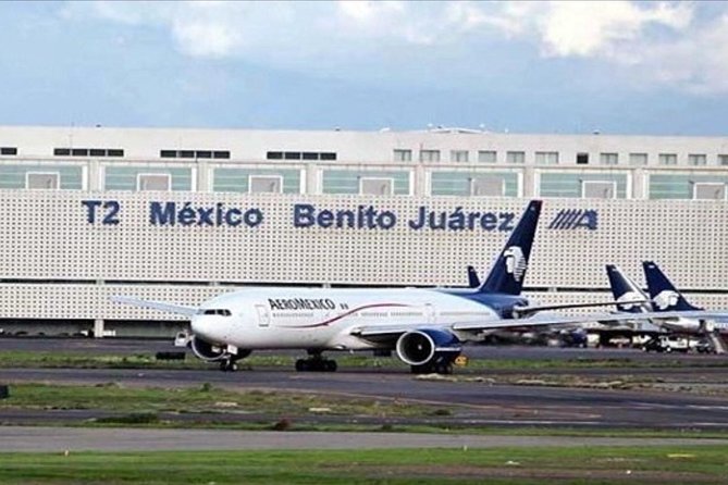Private Transfer From Mexico City Airport to Downtown - Price, group size, and what you actually receive
