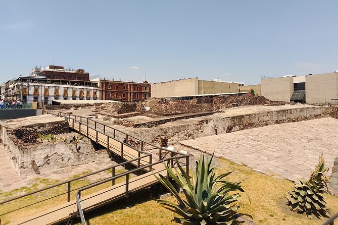 Private walk CDMX Historic Center + Museums + Tacos + Metro - Tacos and public transportation make the tour feel local