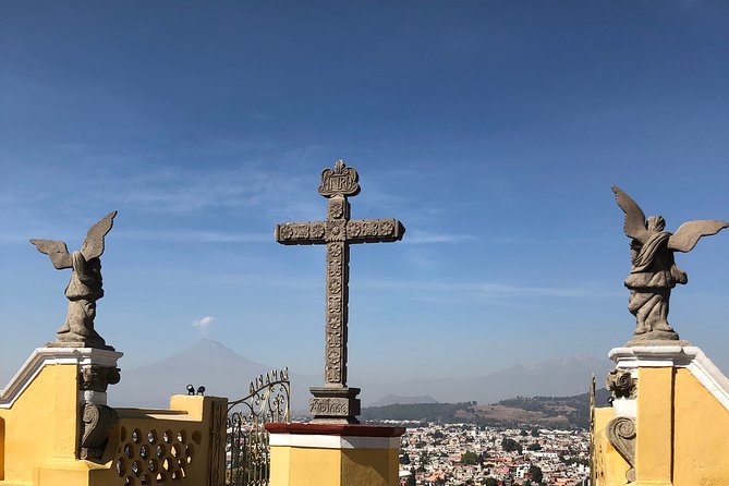Puebla & Cholula Full-Day Private Tour from Mexico City - Santa Maria Tonantzintla and its startling baroque interior