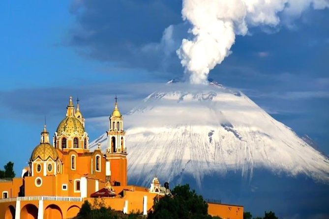PUEBLA historic colonial center and CHOLULA neighborhood Private day tour - Cholula’s Great Pyramid and the two-hour stop