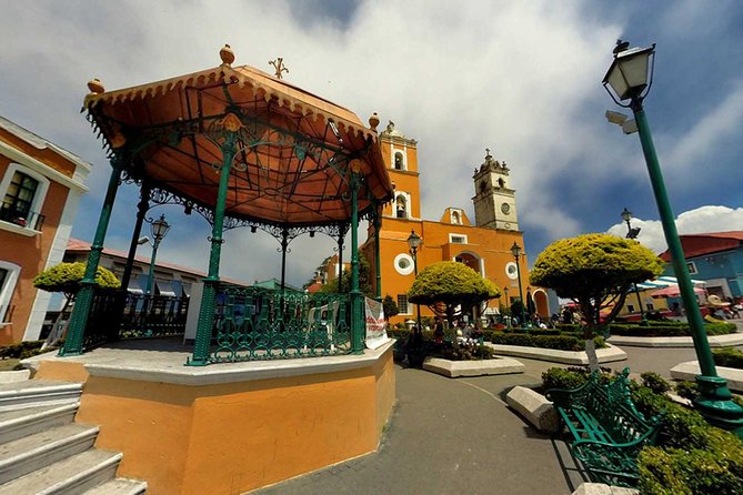 Pueblos Magicos & Basaltic Prisms Private Tour - Real del Monte and its mining-town character