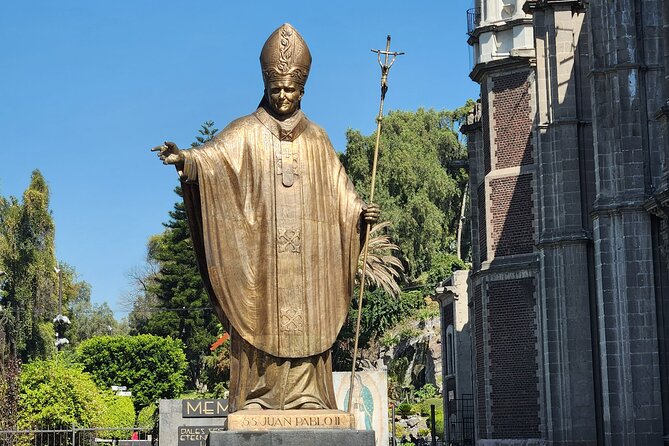 Pyramids and Basilica of Guadalupe Tour with Round Transport - The Tlalocan artisan workshop