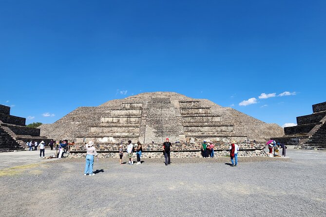 Pyramids and Basilica of Guadalupe Tour with Round Transport - The Basilica of Our Lady of Guadalupe