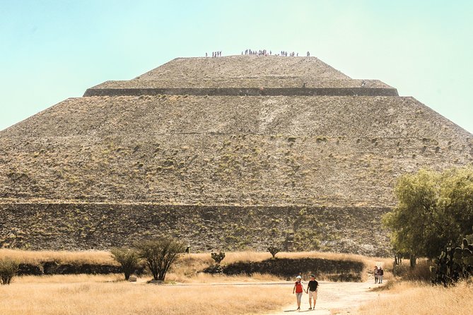 Pyramids of Teotihuacan, Guadalupe Shrine & Tlatelolco Tour - Tlatelolco and the Plaza of Three Cultures