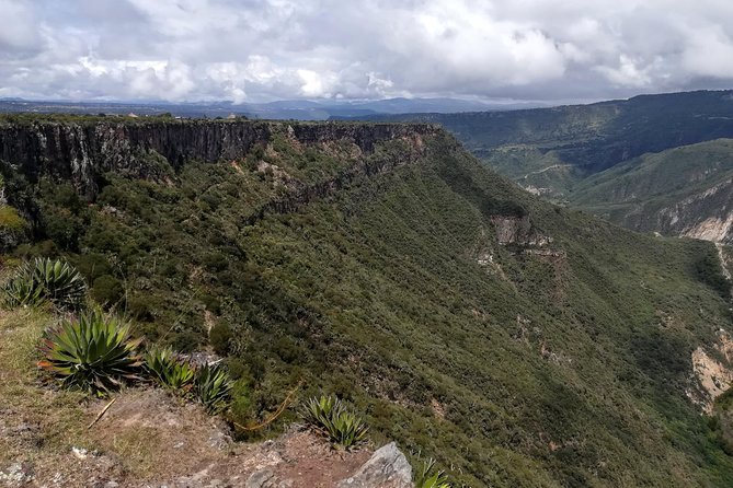 Real del Monte and Basaltic Prisms: Private & Small groups - The Basaltic Prisms and four rushing waterfalls