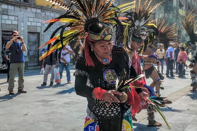 Ride Mexico City Historic Center, highlights w/ taco stop - Chapultepec Park: a calm opening to a busy city