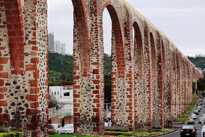 San Miguel de Allende & Queretaro Tour from Mexico City - Private or small group: which format fits you?