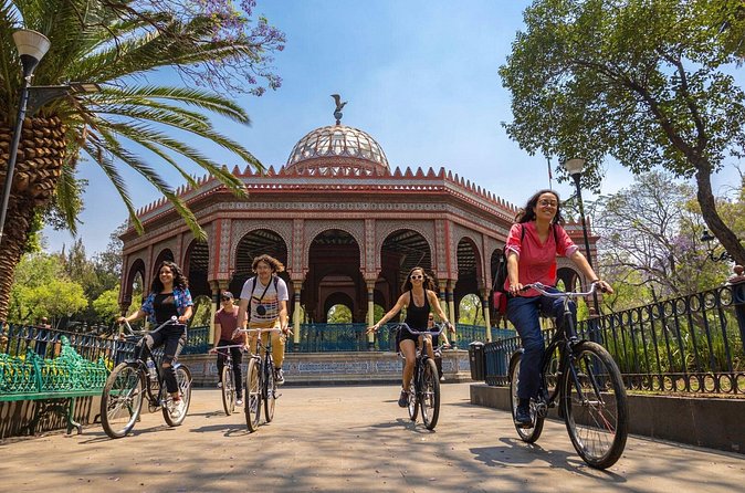 Santa Maria la Rivera, Bites and Bikes Tour - A five-minute look at the Museo del Chopo