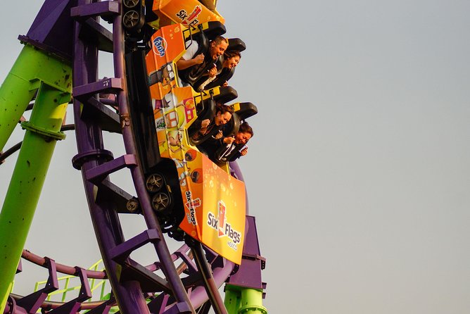 Six Flags Mexico City: Ticket + Hassle-Free Transfers - Crowds Can Change the Day
