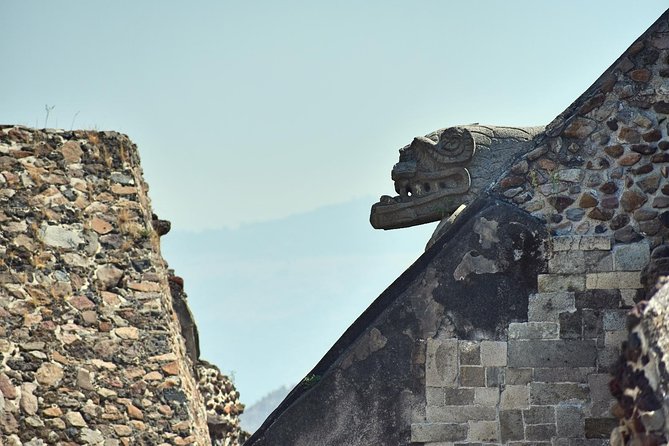 Small Group: Teotihuacan Pyramids and Shrine of Guadalupe from Mexico City - The Basilica of Guadalupe and its religious importance
