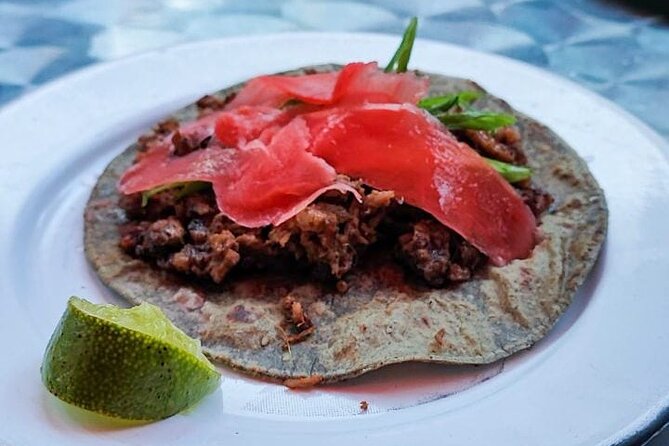 Street Food Bike Ride/Roma-Condesa/All-Inclusive 3.5 hours - A 45-minute stop at a traditional market