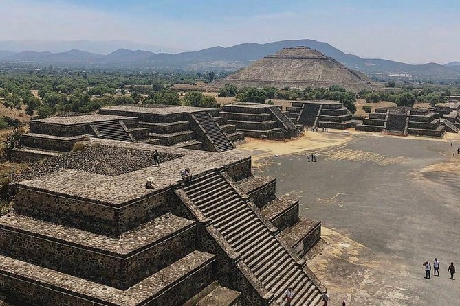 Sunrise at Teotihuacan: Balloon, Food & Beer - Group size, guide quality, and the day’s pace