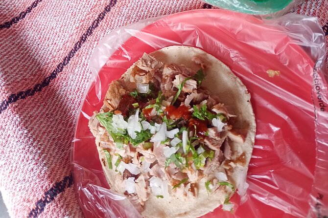 Taco and History Tour in the All Inclusive Historic Center - La Ideal combines tacos with a bakery stop