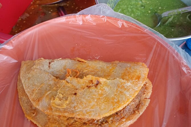 Taco and History Tour in the All Inclusive Historic Center - Michoacan-style carnitas and a choice of fillings