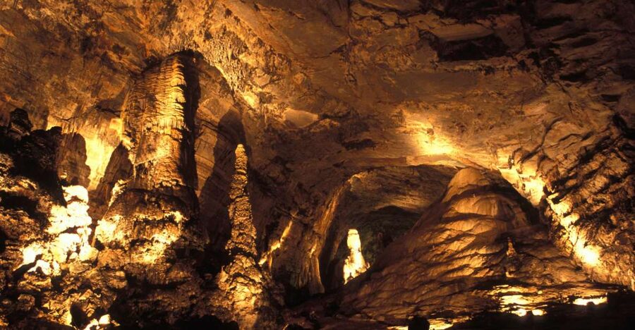Taxco, Cacahuamilpa Caves and Cuernavaca Full-Day Tour - Should you book it?