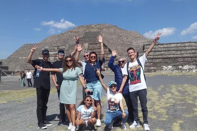 Teotihuacan and Basilica of Guadalupe with mezcal, tequila & handcrafts - Lunch: choose carefully before pickup