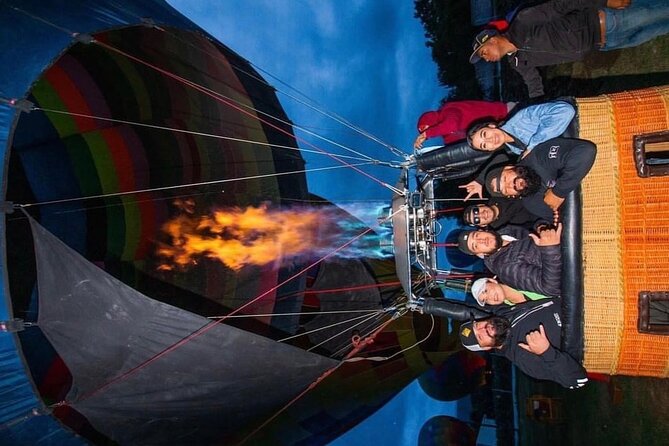 Teotihuacan balloon flight with cave breakfast and CDMX pickup - Add the archaeological zone if you want the pyramids up close