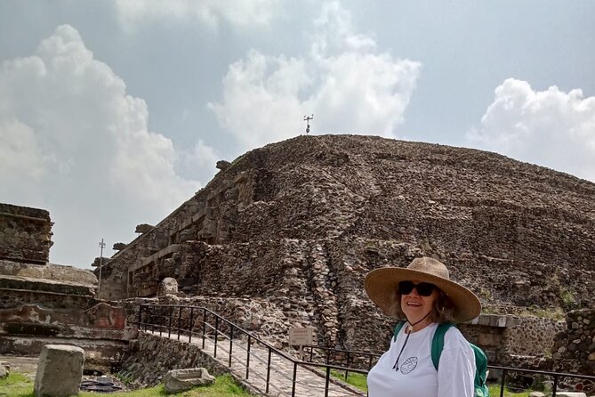 Teotihuacan + Basilica + Tlatelolco SHARED. - Tlatelolco and the Memorial 68