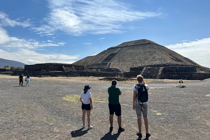 Teotihuacan Express Private tour from Mexico City - The Pyramid of the Moon and the Wider View