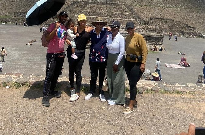 Teotihuacan Express with pick-up in Mexico City - The Road of the Dead and the two pyramids
