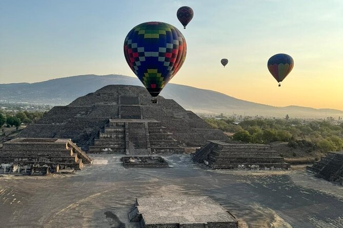 Teotihuacan Hot Air Balloon Flight - Who will enjoy this most