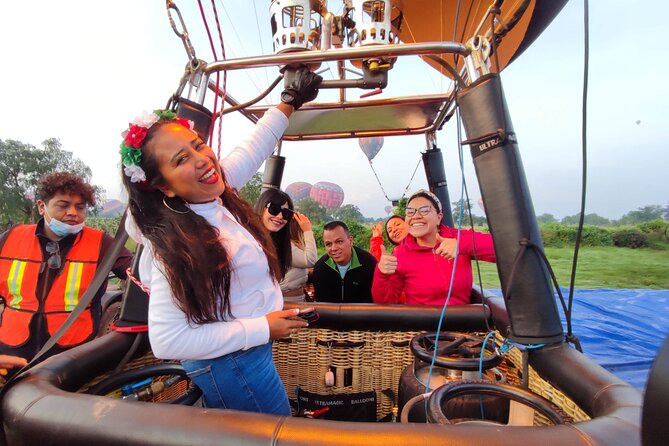 Teotihuacan Hot Air Balloon private or group tour - The sun-ray cave and the cacao option