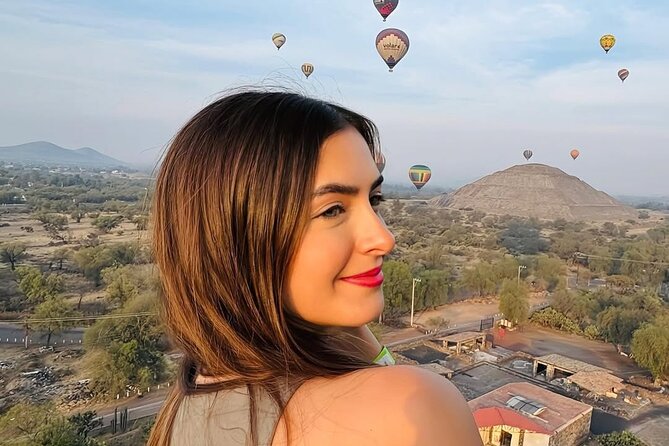 Teotihuacán Hot Air Balloons from We Fly - What you see from the balloon