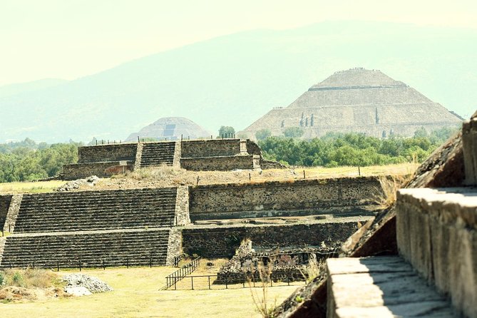 Teotihuacan Piramids and Shrine of Guadalupe without Lunch from Mexico City - Who should book this day trip
