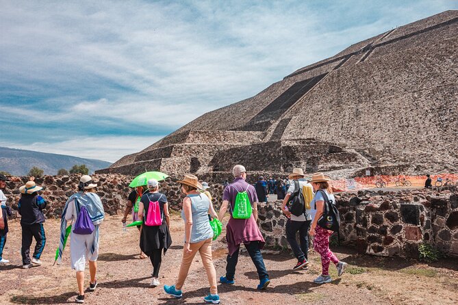 Teotihuacán plus Bike Tour - Starting at Teotihuacan en Bici