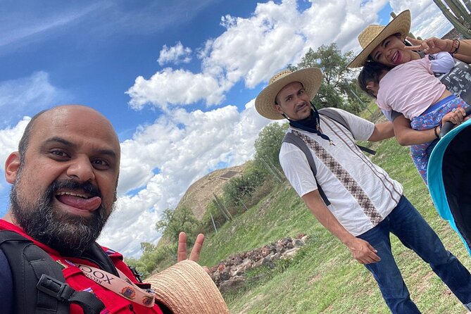 Teotihuacán Private Tour with hotel pickup - Three hours among the pyramids