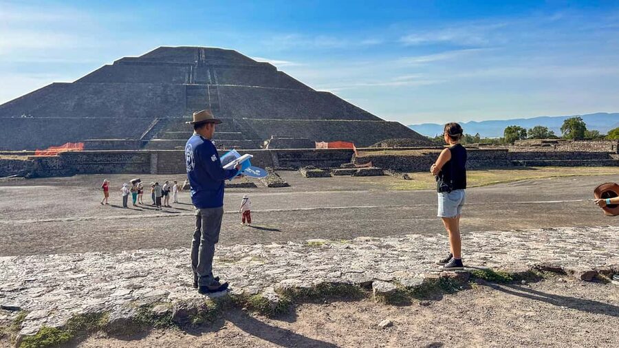 Teotihuacan Pyramids: Guided Tour with Entry Ticket Included - Why Teotihuacan deserves a guided visit