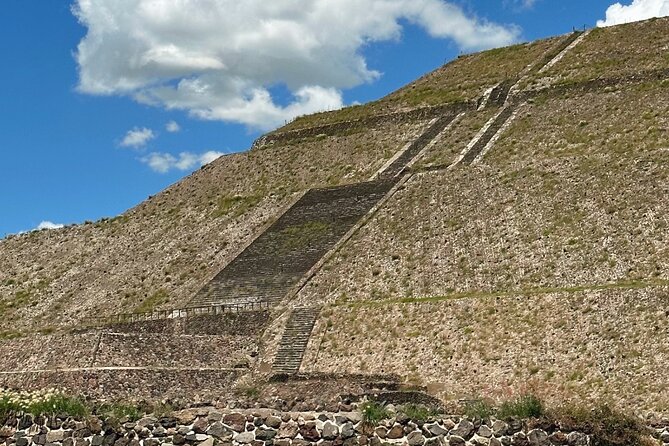 Teotihuacán Pyramids Private Tour From Mexico City - The Pyramid of the Sun and Pyramid of the Moon