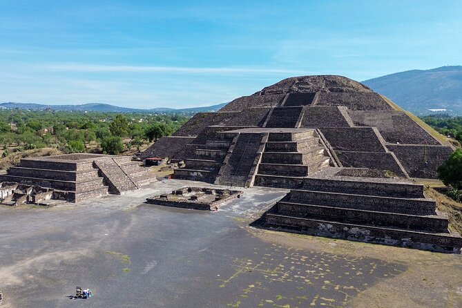Teotihuacan Pyramids Skip-the-line Ticket - Walking the Avenue of the Dead and the Pyramid of the Sun