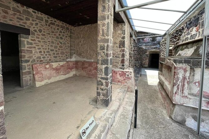 Teotihuacan Pyramids Tour from Mexico City - Three hours among Teotihuacán’s great monuments