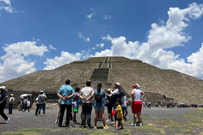 Teotihuacan Pyramids Tour from Mexico City - Ancient tunnels and Teotihuacán’s water system