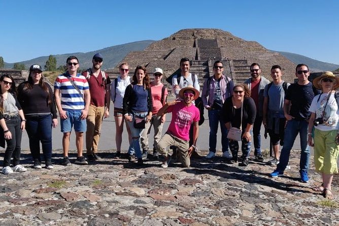Teotihuacan Pyramids Tour, small group in Van, from Mexico City - Meeting at Bellas Artes at 8:00 AM