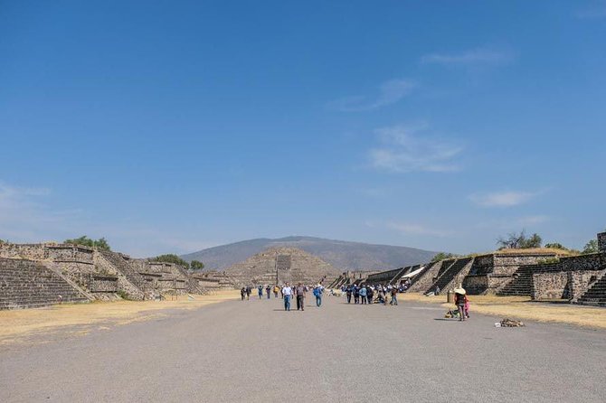 Teotihuacan, Shrine of Guadalupe & Tlatelolco Day Tour - Hotel pickup and the early start