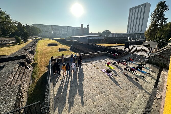Teotihuacan Tour with Basilica of Guadalupe and Tlatelolco - The Teotihuacan craft house